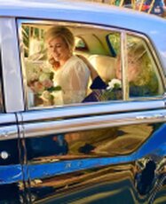 Photo of Limo and Bride